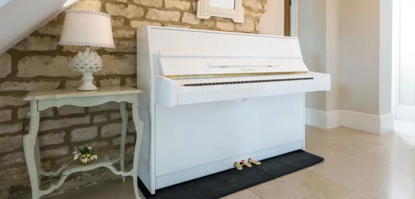 kawai_K15_bianco pianoforte kawai K15 bianco
